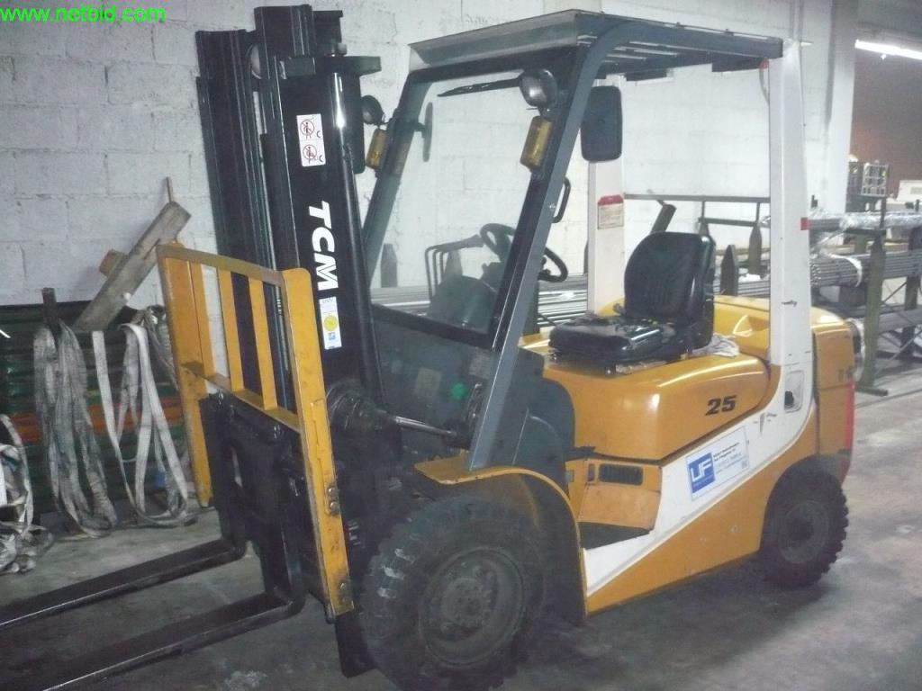 Machines pour la fabrication de pièces tournées de précision-2