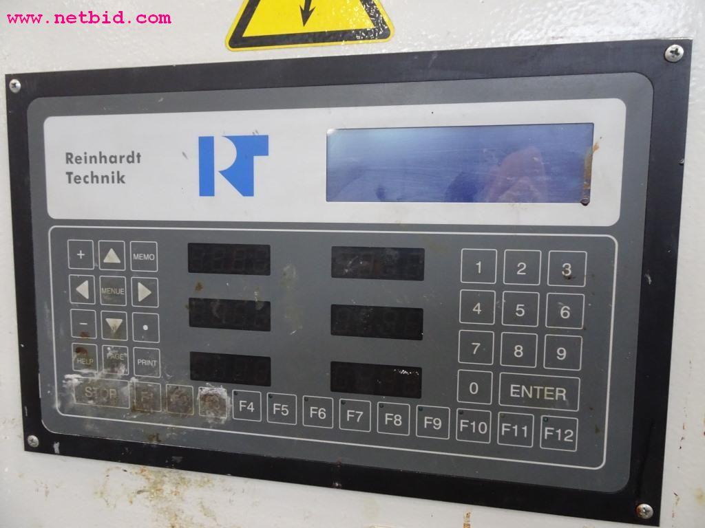 Veículos e equipamento operacional bem conservado-4