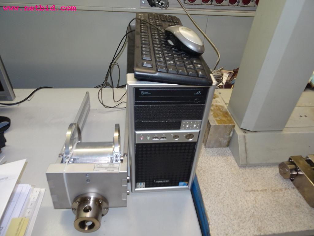 Veículos e equipamento operacional bem conservado-4