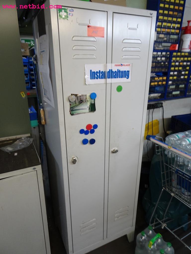 Vozila in dobro vzdrževana delovna oprema-17