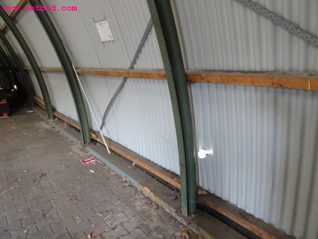 Veículos e equipamento operacional bem conservado-3