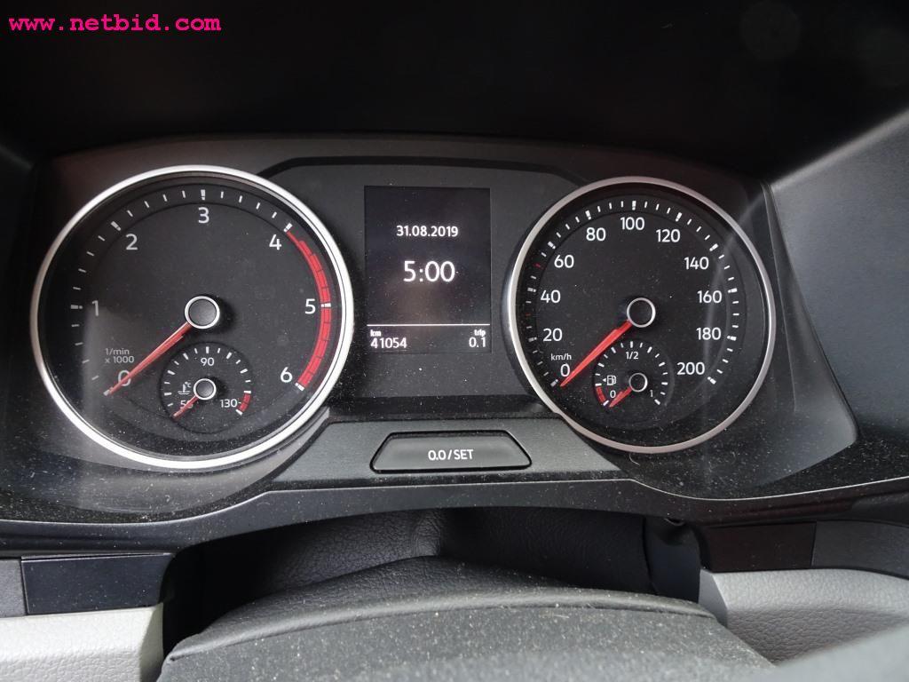 Pojazdy i dobrze utrzymany sprzęt operacyjny-10