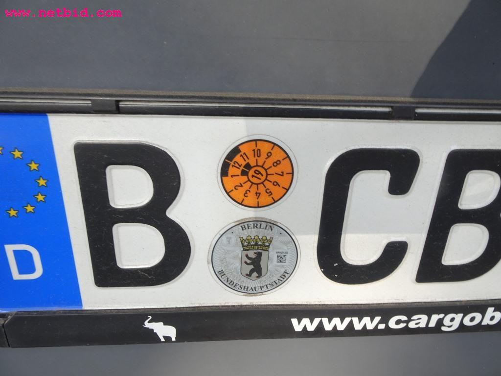 Pojazdy i dobrze utrzymany sprzęt operacyjny-7