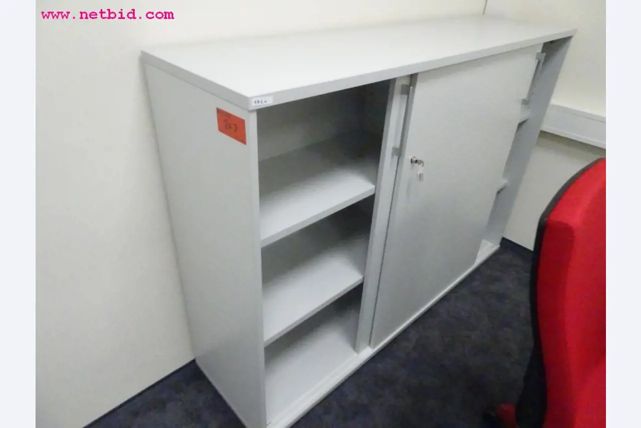 Vozidla a dobře udržované provozní vybavení-3