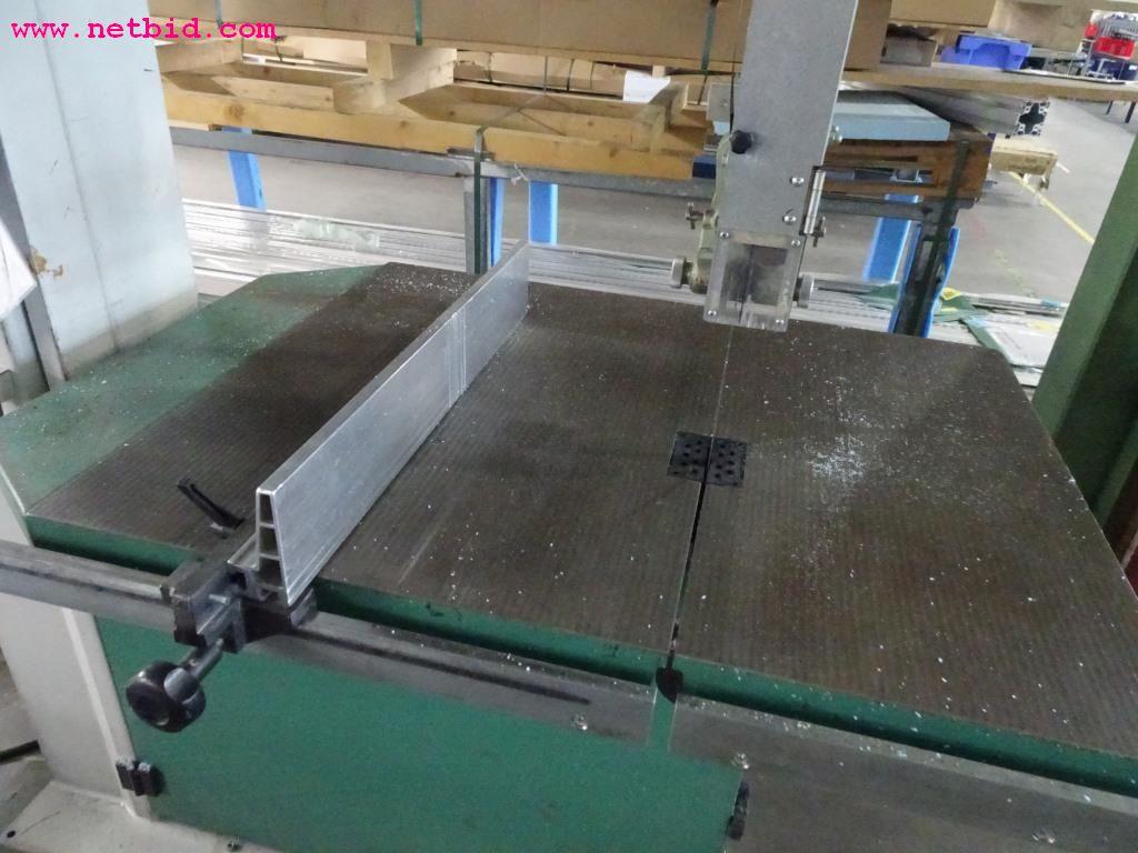 Pojazdy i dobrze utrzymany sprzęt operacyjny-3