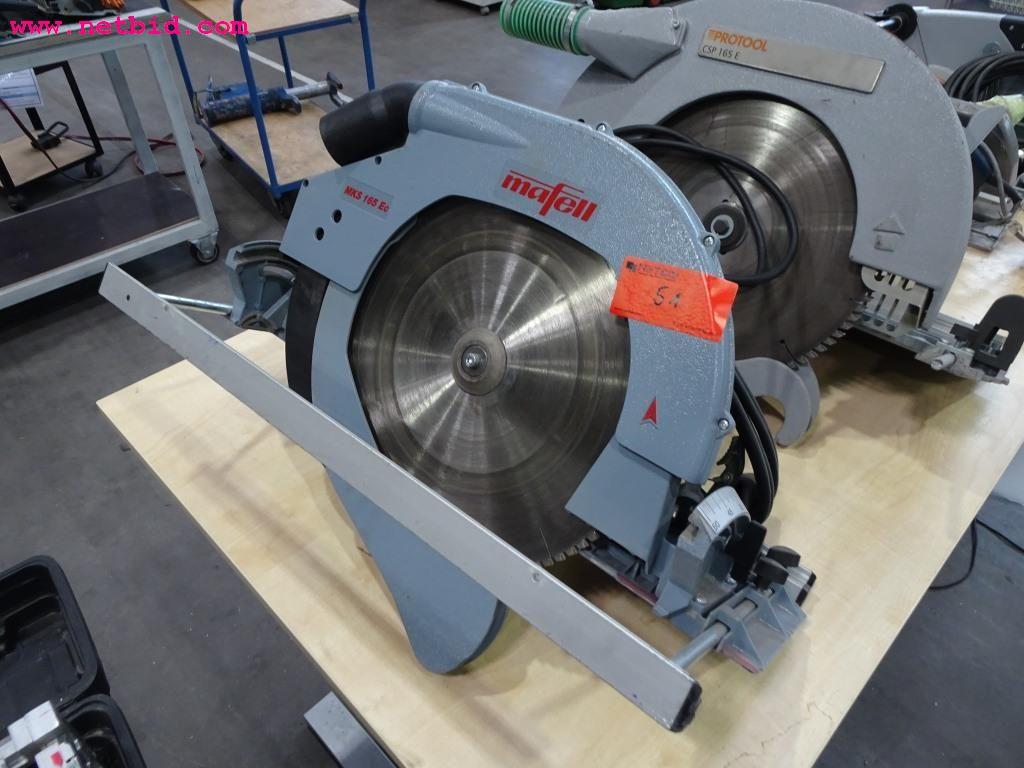 Veículos e equipamento operacional bem conservado-2