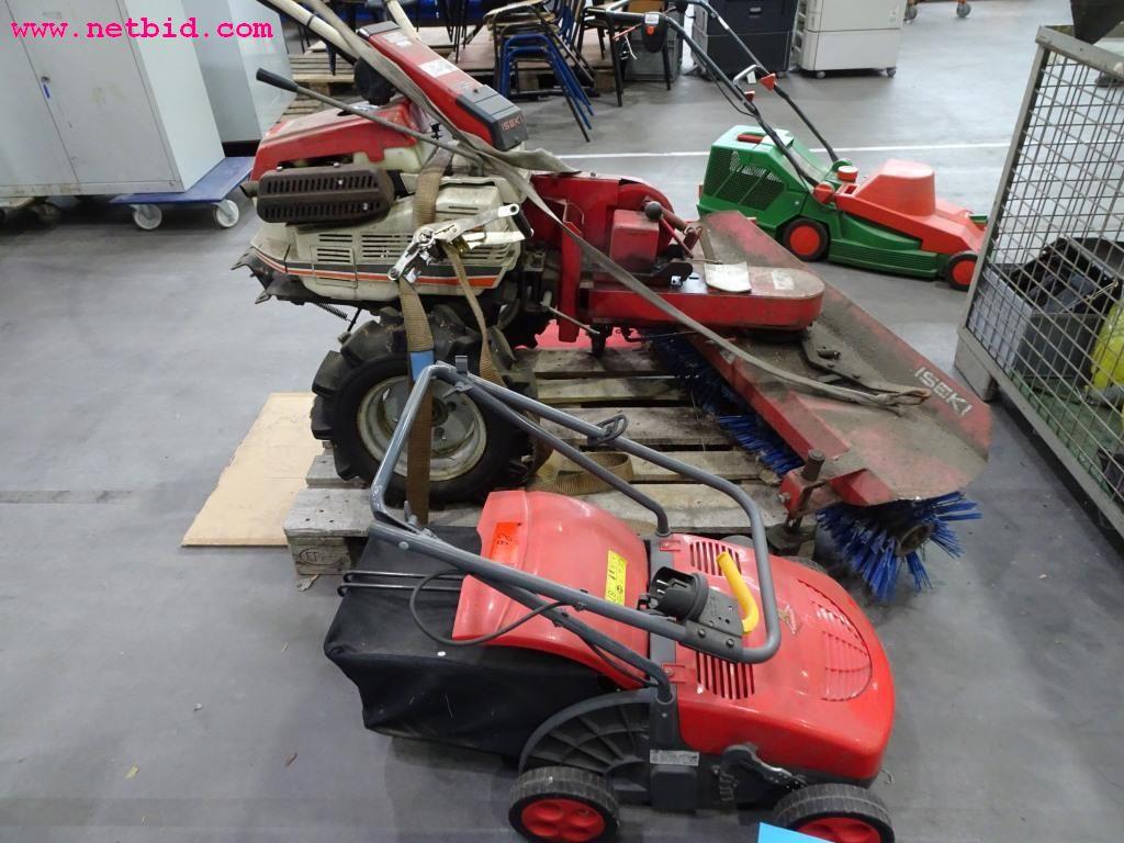 Veículos e equipamento operacional bem conservado-3