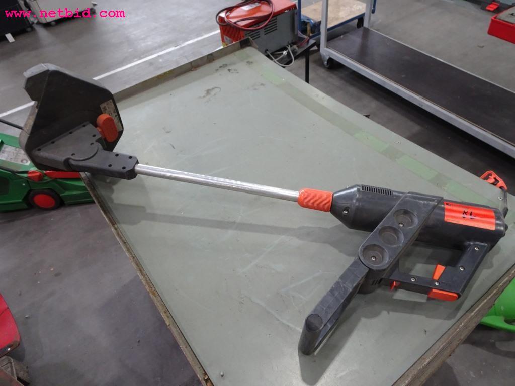 Veículos e equipamento operacional bem conservado-7