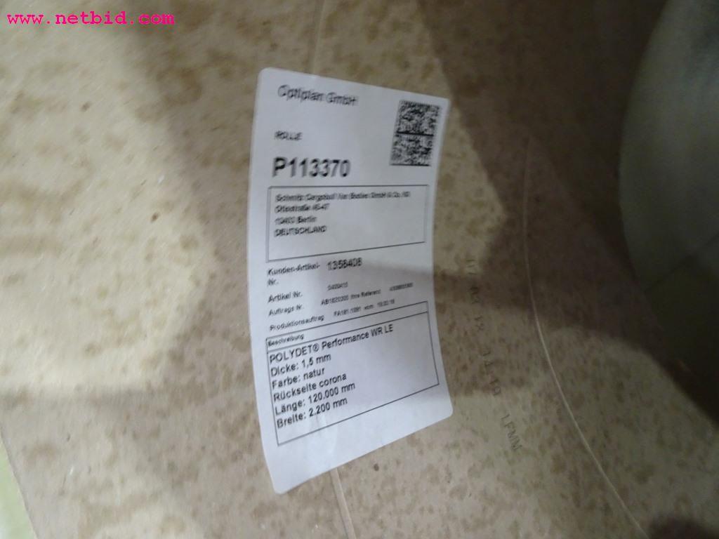 Veículos e equipamento operacional bem conservado-4