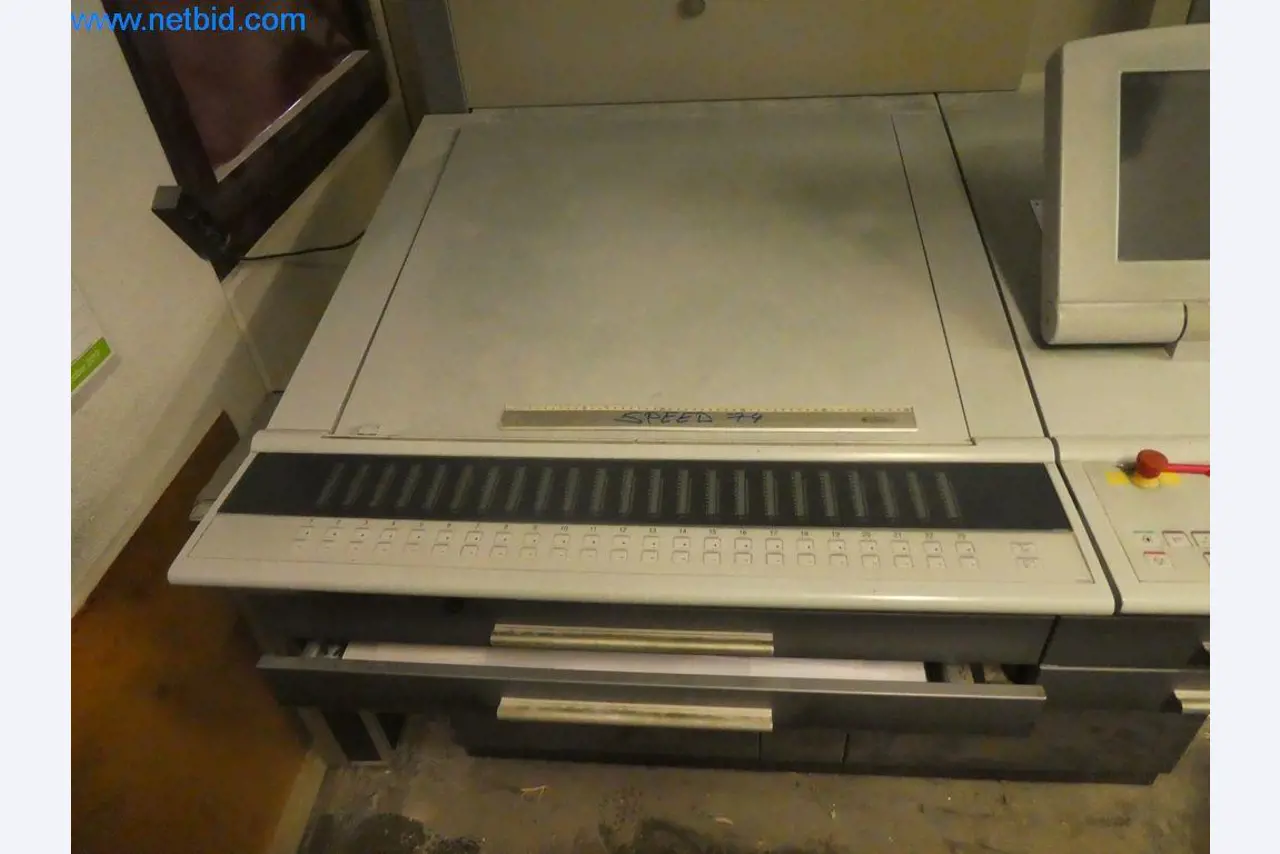 machines of the area offset printing and 4/5 colour printing machines Heidelberg-3