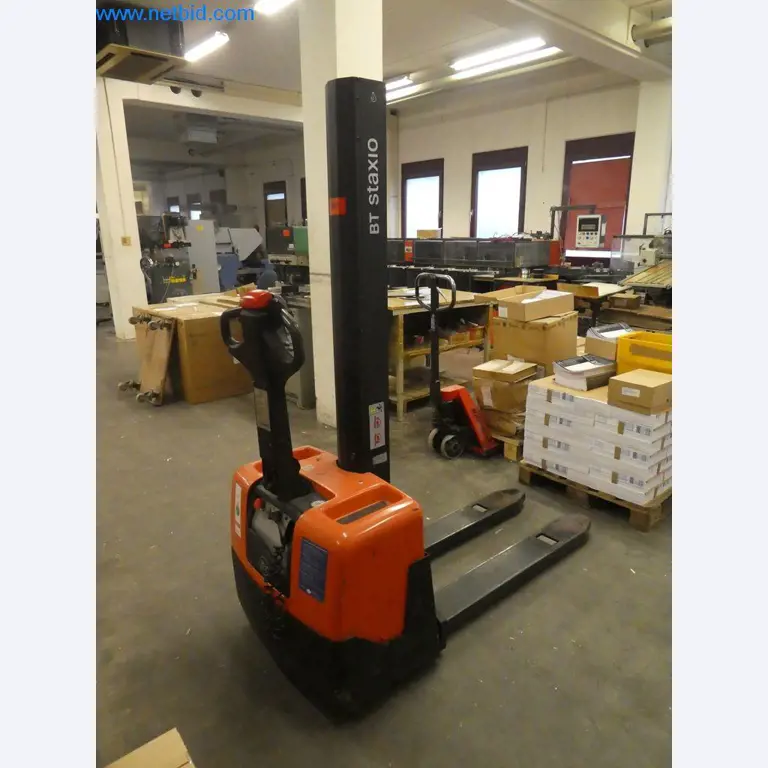 machines of the area offset printing and 4/5 colour printing machines Heidelberg-1