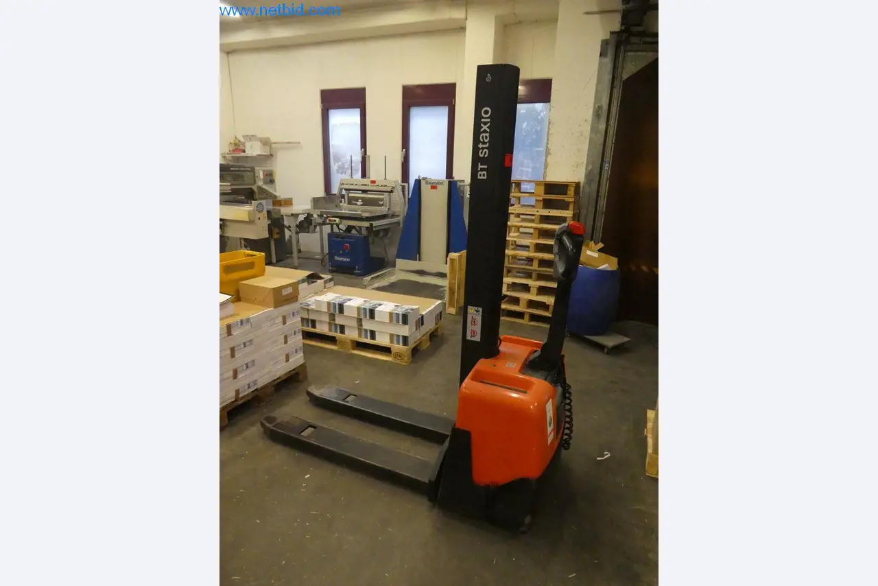 machines of the area offset printing and 4/5 colour printing machines Heidelberg-2