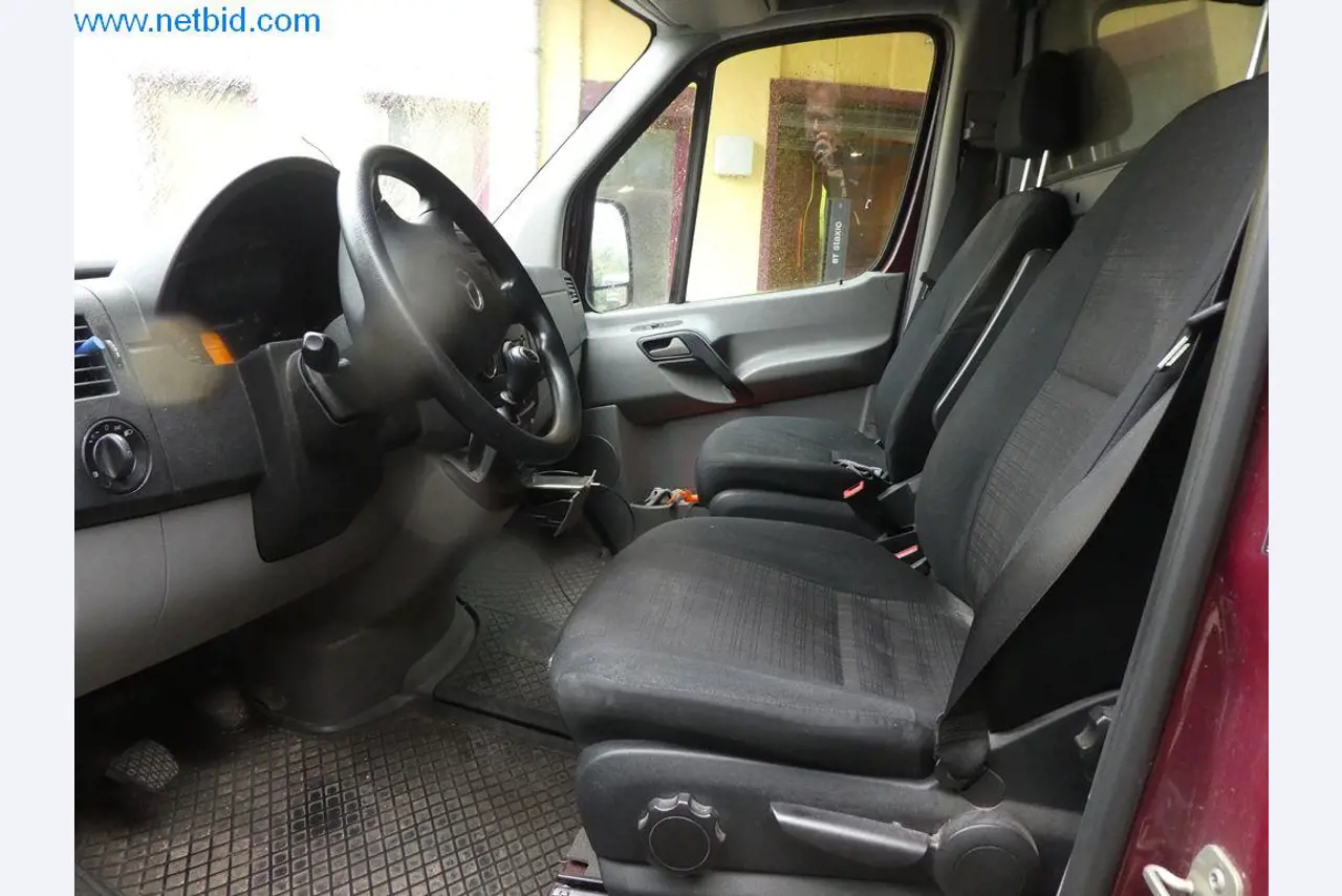 machines of the area offset printing and 4/5 colour printing machines Heidelberg-4