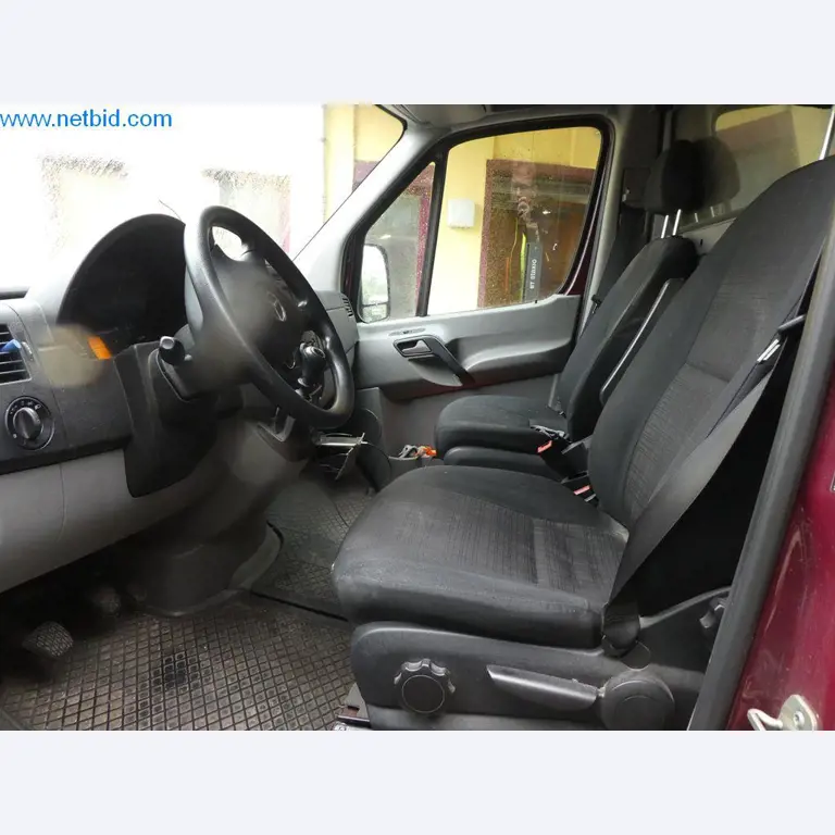 machines of the area offset printing and 4/5 colour printing machines Heidelberg-4