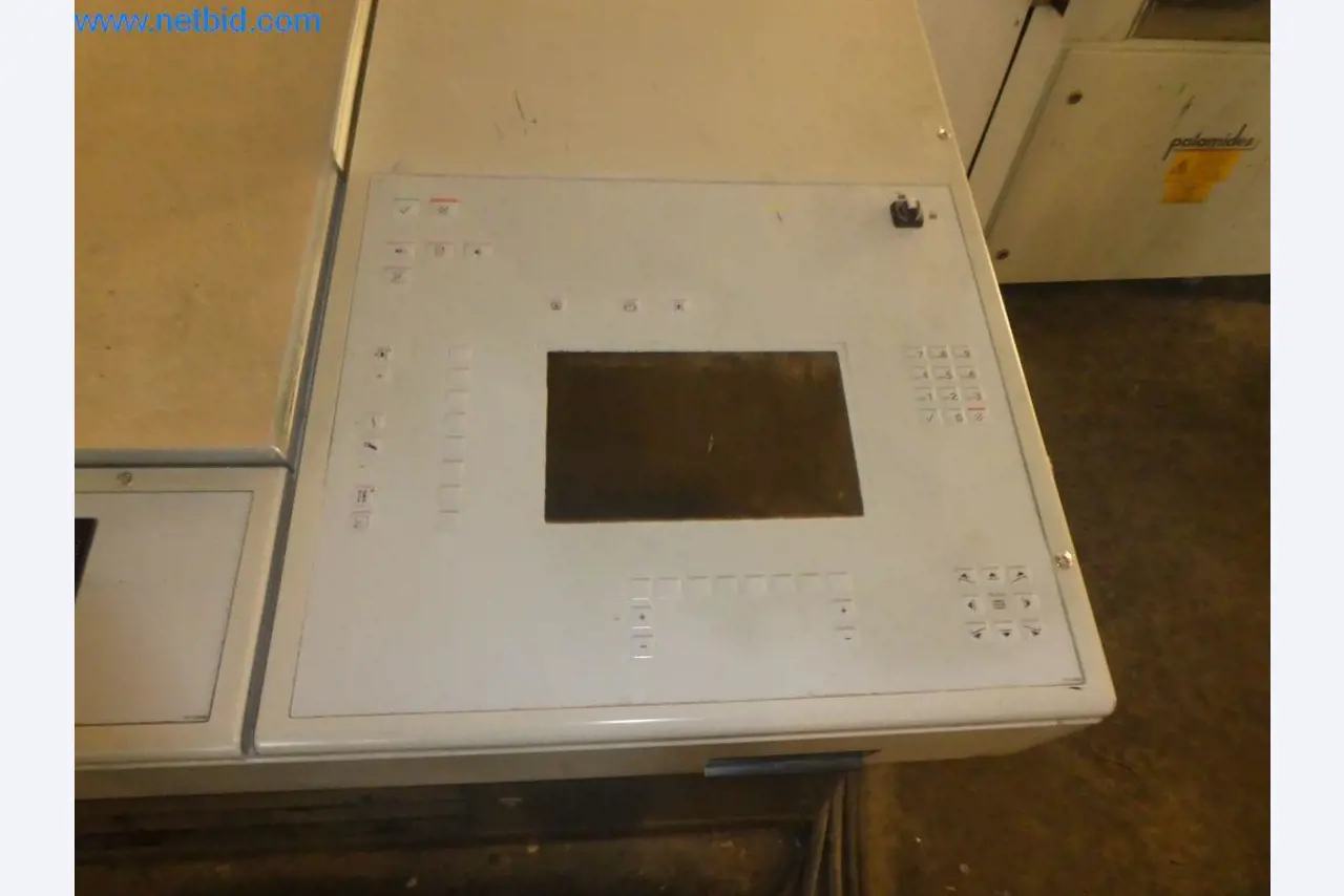 machines of the area offset printing and 4/5 colour printing machines Heidelberg-8