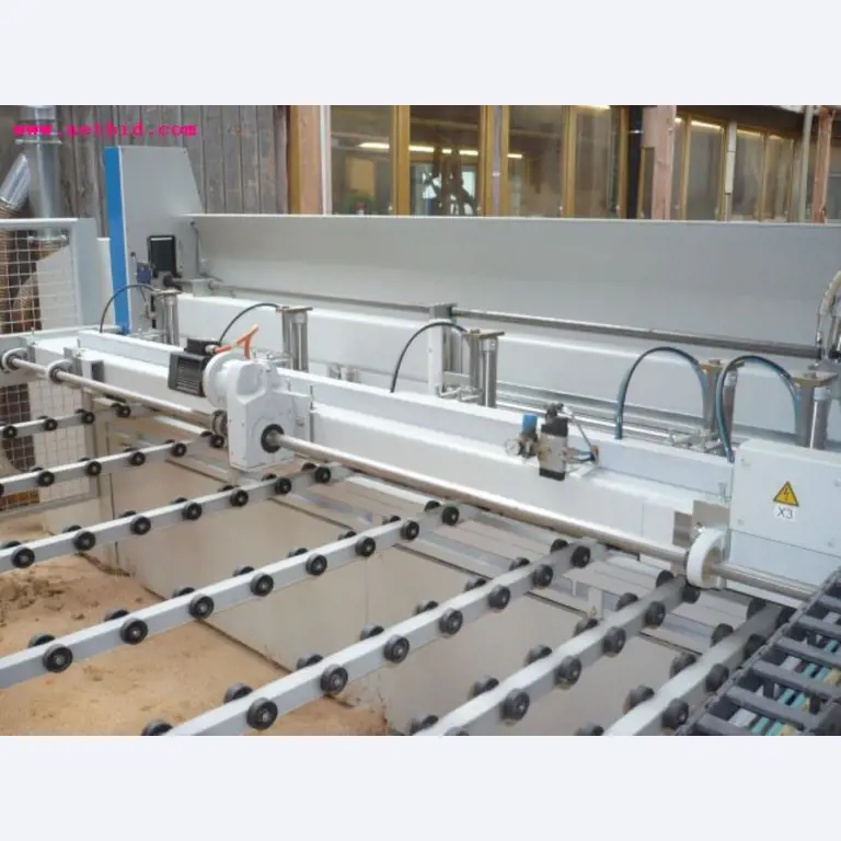 Machines à bois et à clouer et matériel d'exploitation-3