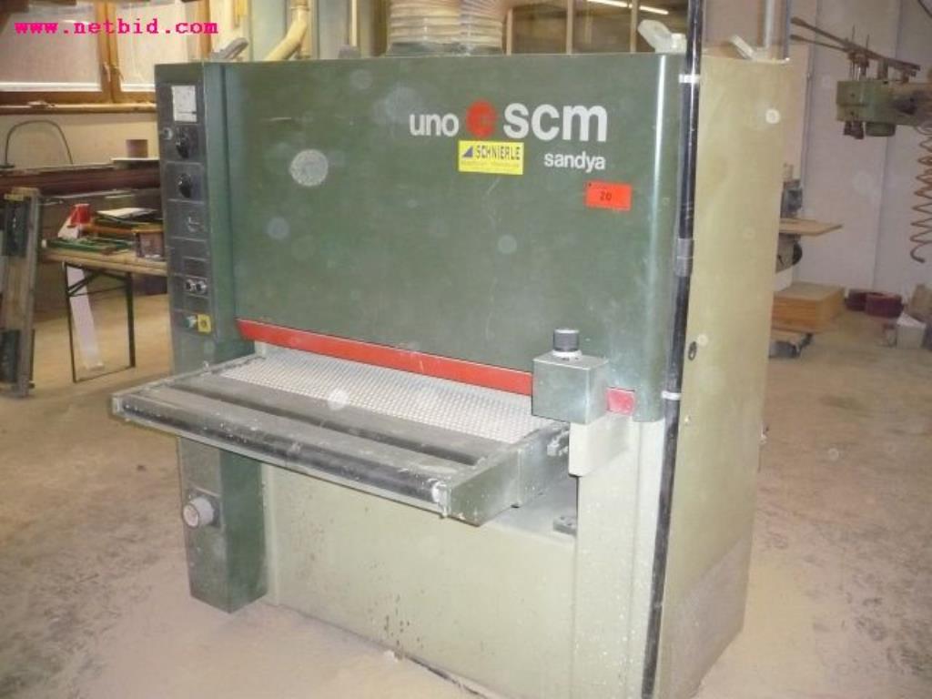 Machines à bois et à clouer et matériel d'exploitation-1