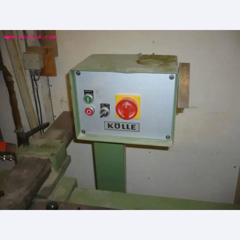 Machines à bois et à clouer et matériel d'exploitation-3