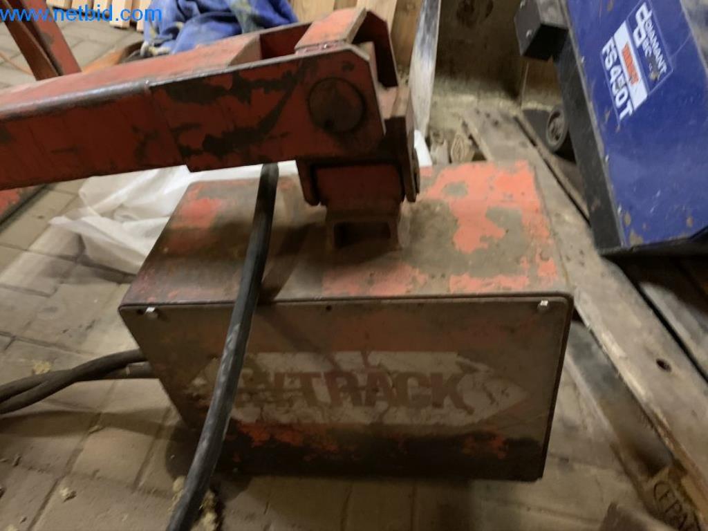 Metal working machinery-11