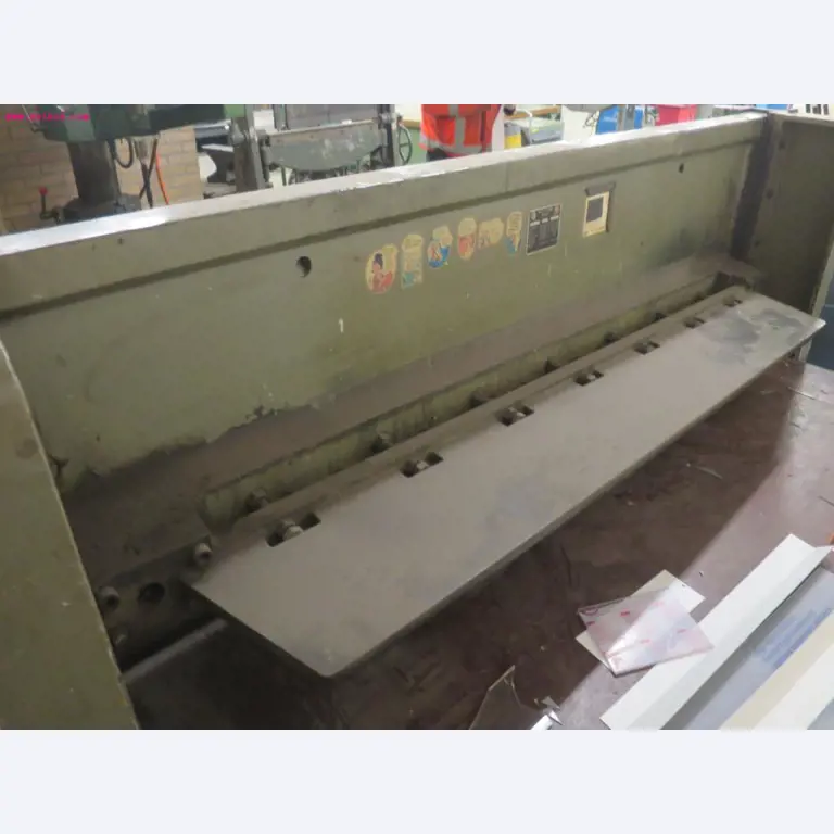 Máquinas de impressão e linhas de acabamento - 2º leilão-2