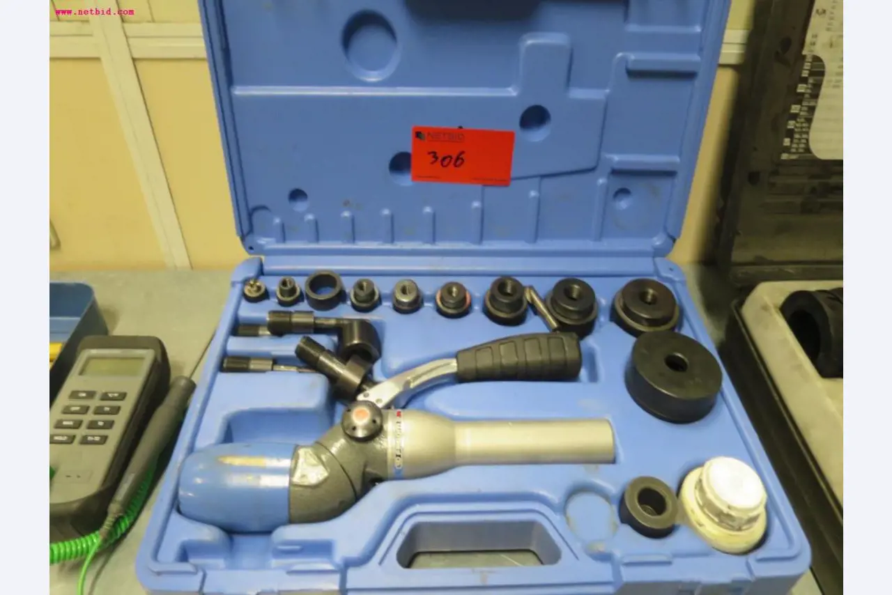 Máquinas de impressão e linhas de acabamento - 2º leilão-1