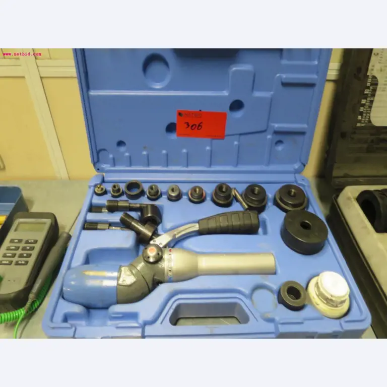 Máquinas de impressão e linhas de acabamento - 2º leilão-1