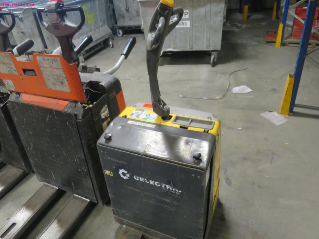 Máquinas de impressão e linhas de acabamento - 2º leilão-3