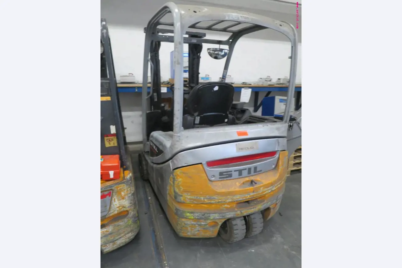 Máquinas de impressão e linhas de acabamento - 2º leilão-1