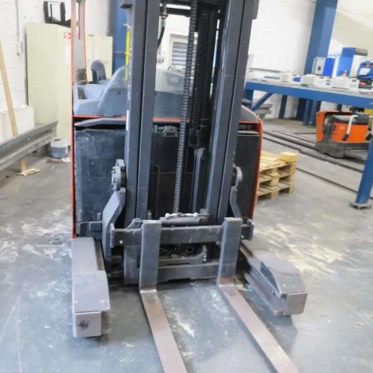 electr. reach pallet truck BT RRE 160