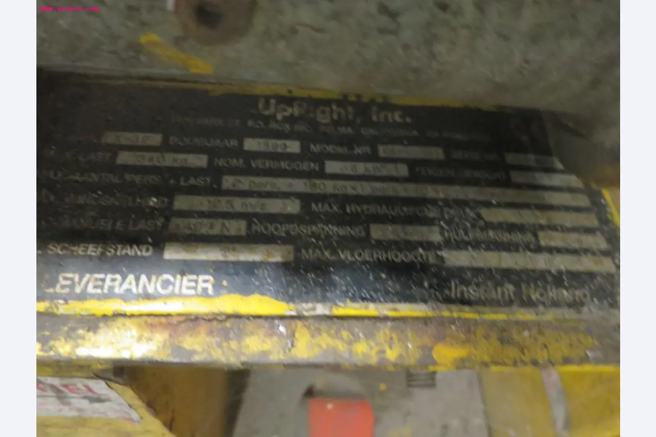 Máquinas de impressão e linhas de acabamento - 2º leilão-2