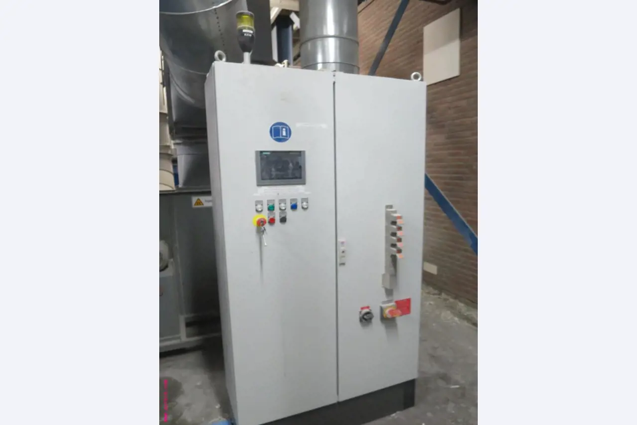 Máquinas de impressão e linhas de acabamento - 2º leilão-7