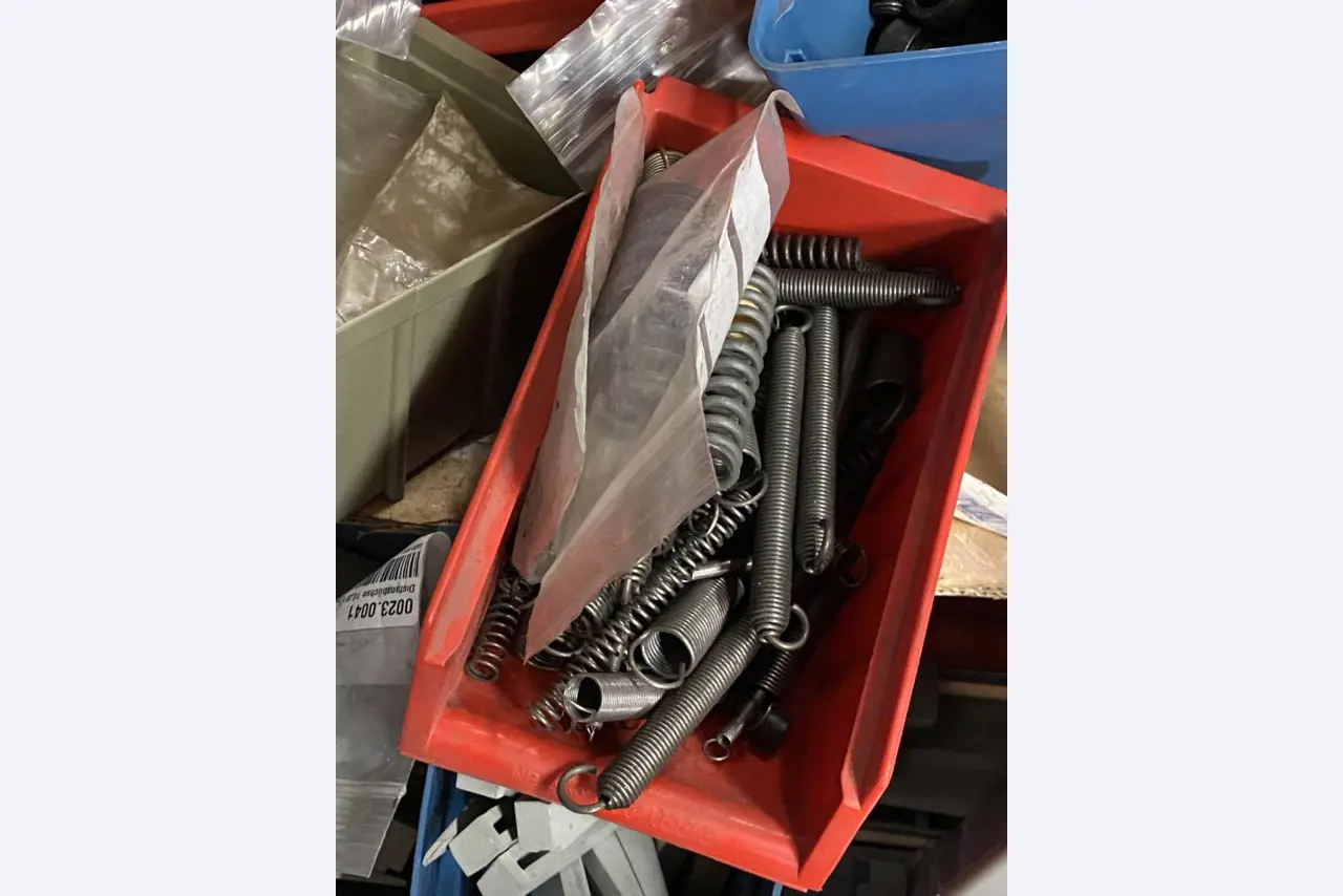 Tiskové stroje a dokončovací linky - 2. aukce-11