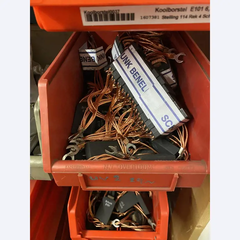 Tiskové stroje a dokončovací linky - 2. aukce-13