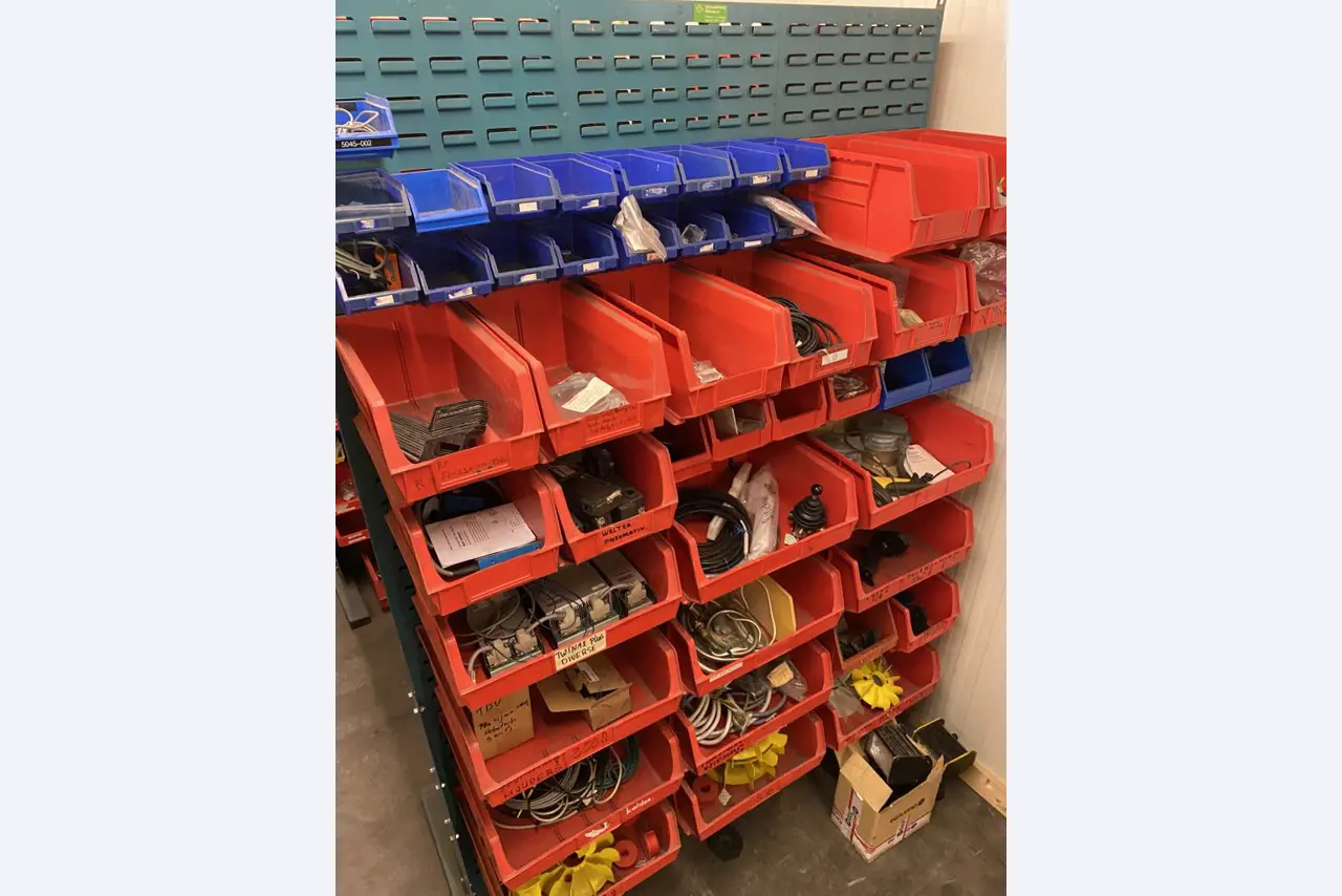 Tiskové stroje a dokončovací linky - 2. aukce-2