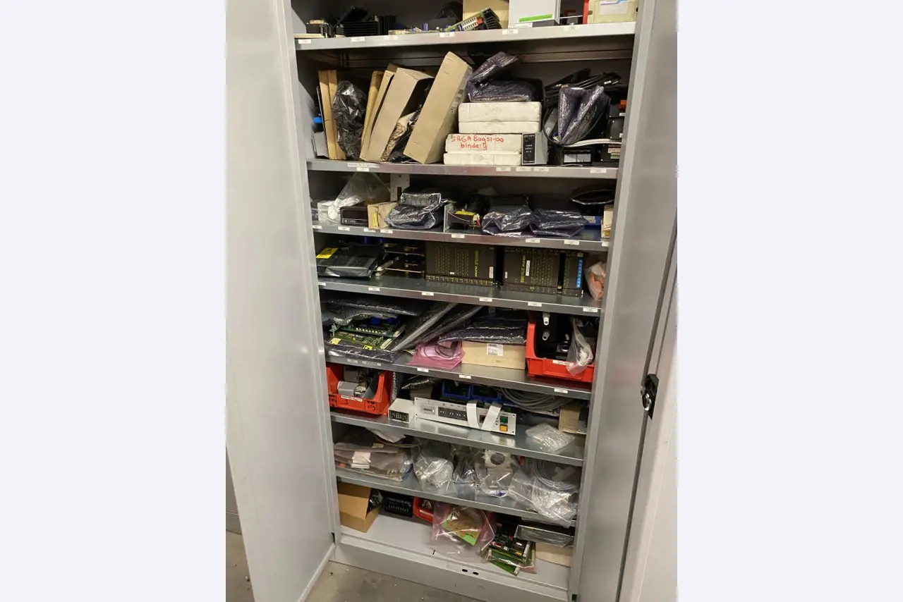 Máquinas de impressão e linhas de acabamento - 2º leilão-2