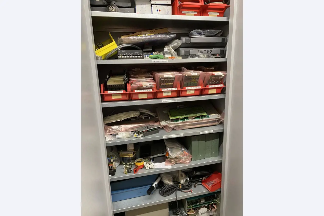 Máquinas de impressão e linhas de acabamento - 2º leilão-3