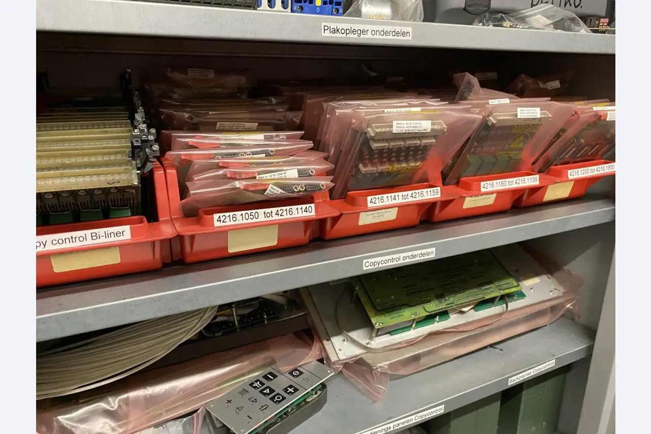 Máquinas de impressão e linhas de acabamento - 2º leilão-8