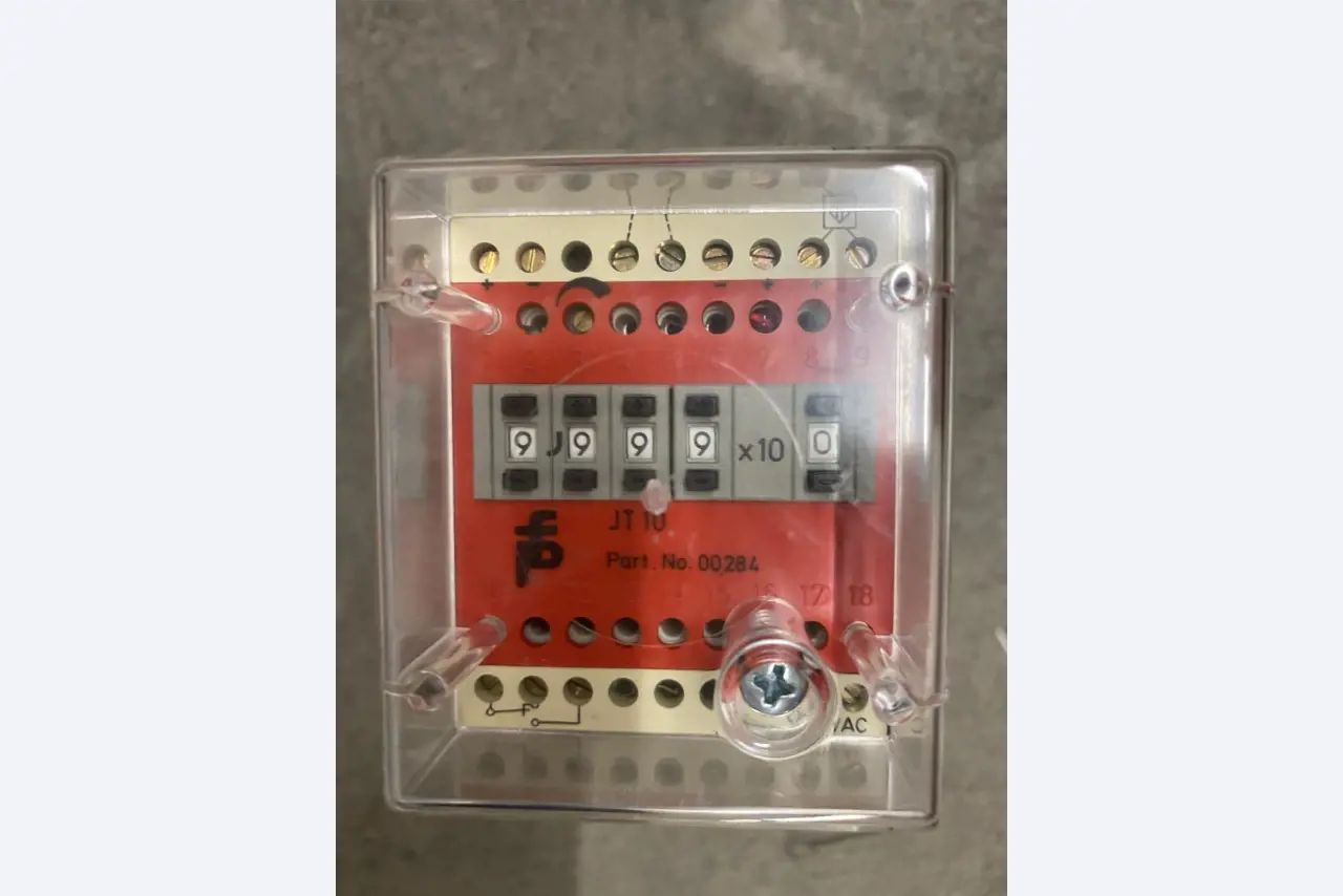 Máquinas de impressão e linhas de acabamento - 2º leilão-14