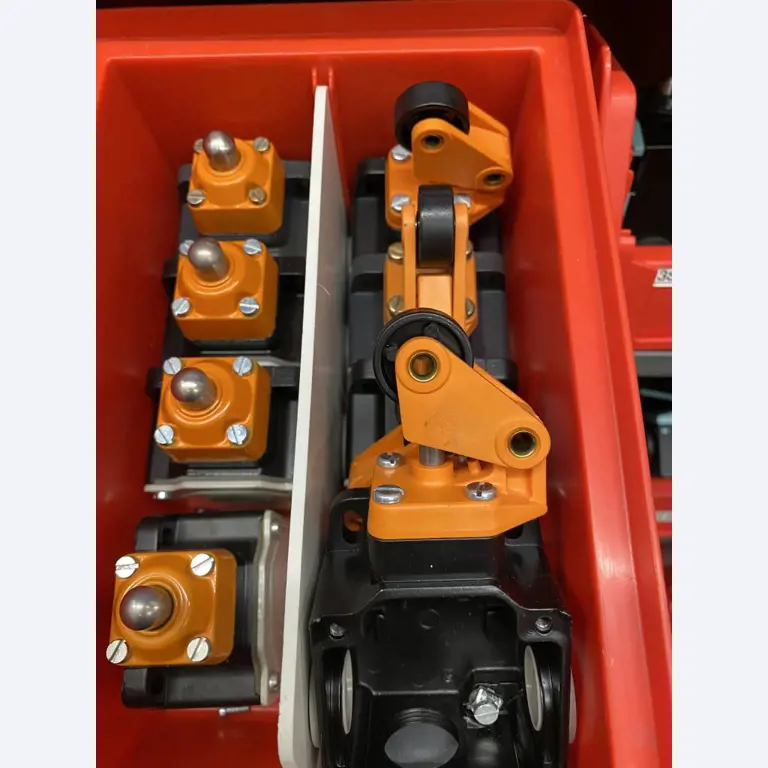 Maszyny drukarskie i linie wykańczające - 2. aukcja-13