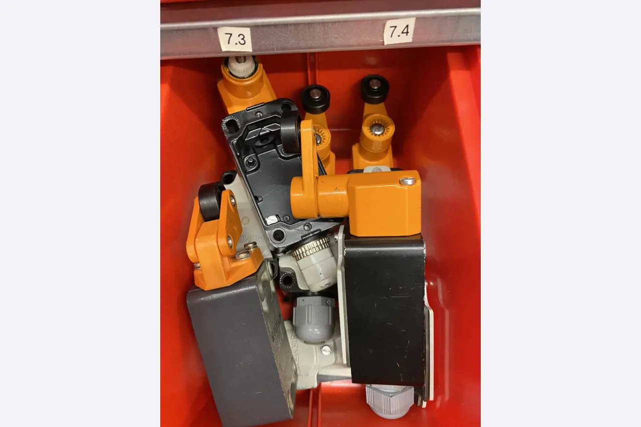 Maszyny drukarskie i linie wykańczające - 2. aukcja-15