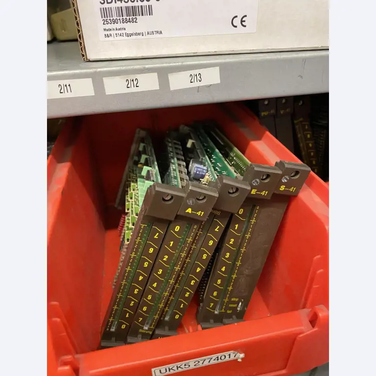 Máquinas de impressão e linhas de acabamento - 2º leilão-7