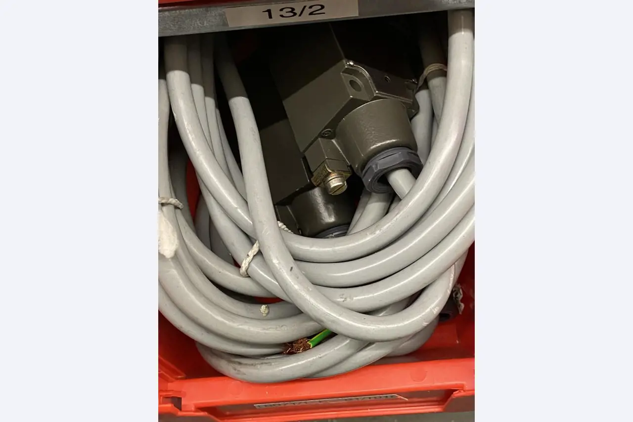 Máquinas de impressão e linhas de acabamento - 2º leilão-10