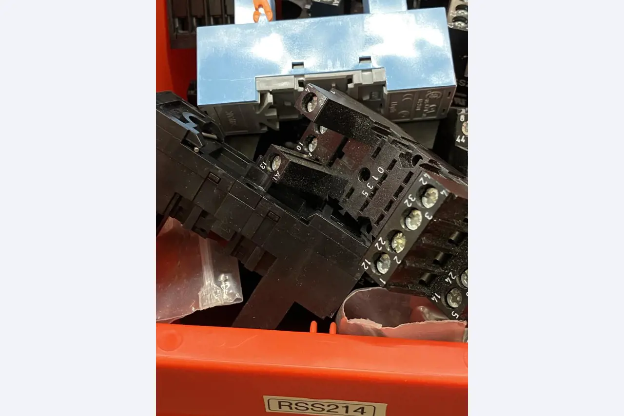 Máquinas de impressão e linhas de acabamento - 2º leilão-5