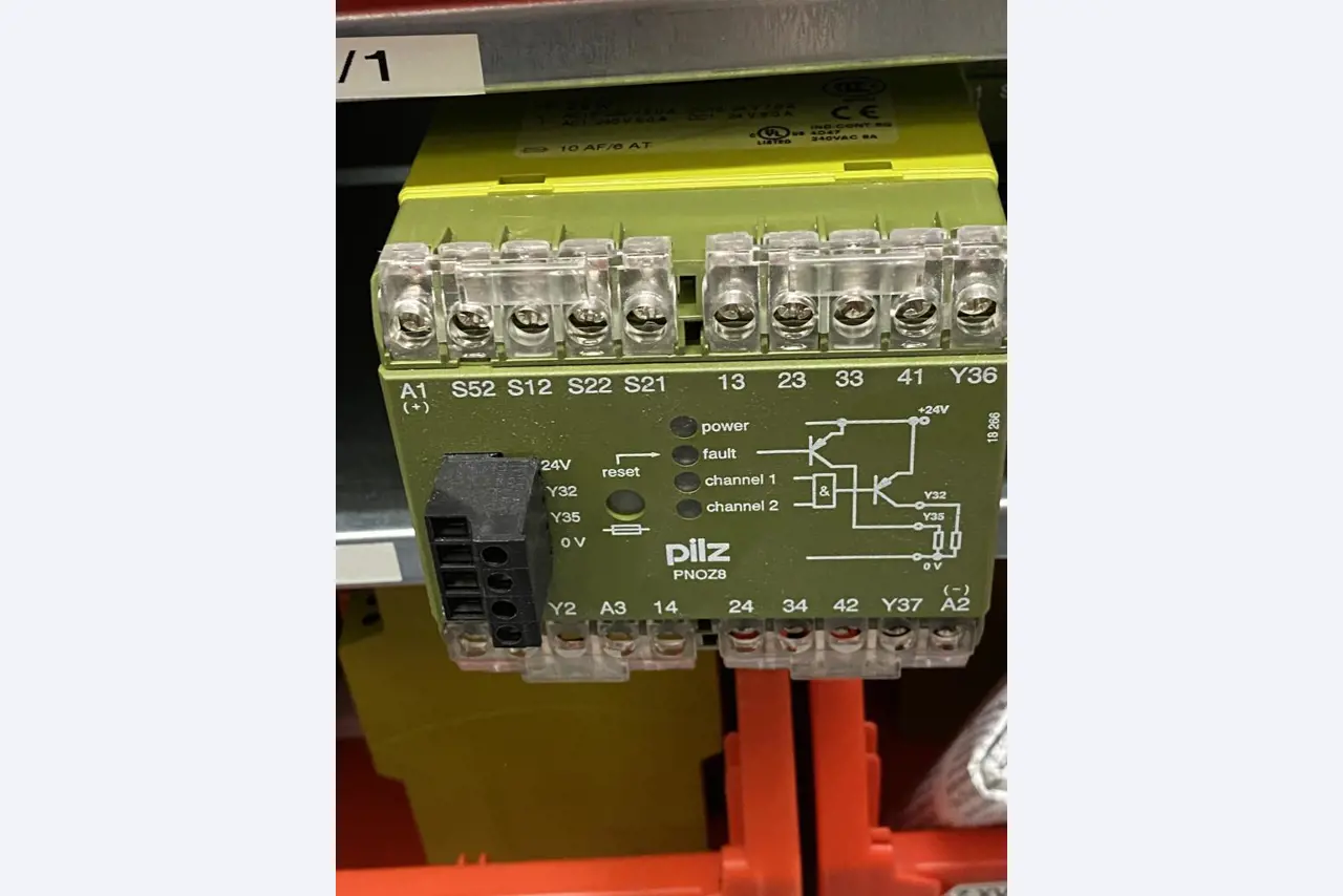 Máquinas de impressão e linhas de acabamento - 2º leilão-2