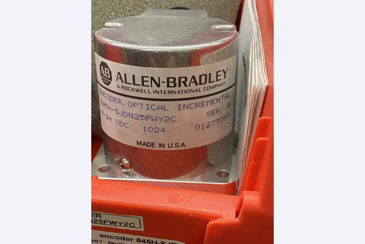 Máquinas de impressão e linhas de acabamento - 2º leilão-11