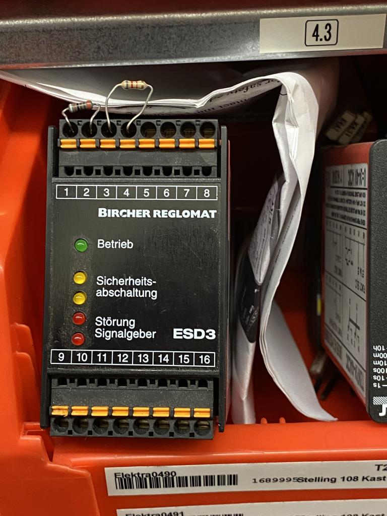 Máquinas de impressão e linhas de acabamento - 2º leilão-15