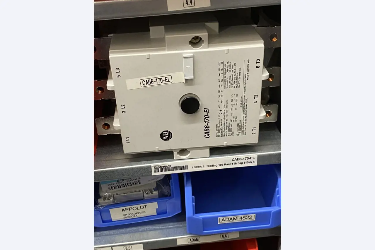 Máquinas de impressão e linhas de acabamento - 2º leilão-16