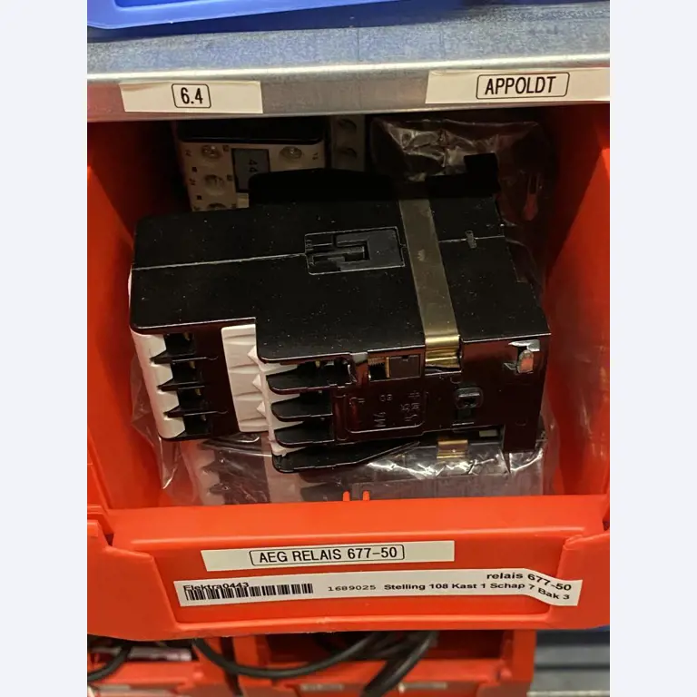 Máquinas de impressão e linhas de acabamento - 2º leilão-2