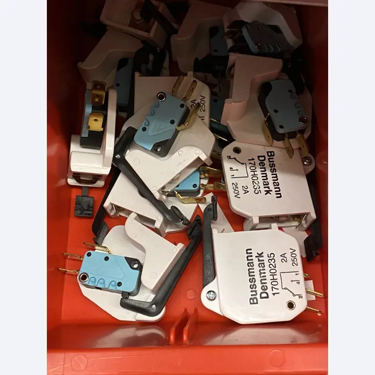 Máquinas de impressão e linhas de acabamento - 2º leilão-6