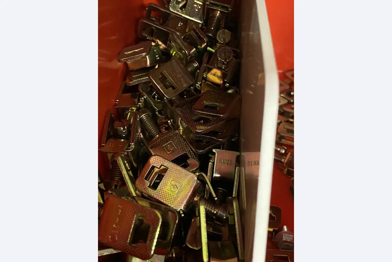 Máquinas de impressão e linhas de acabamento - 2º leilão-13